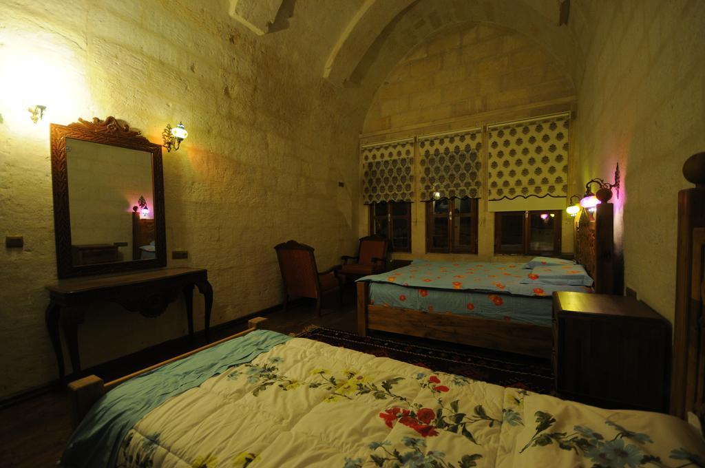 Kardesler Cave Hotel Ürgüp Chambre photo