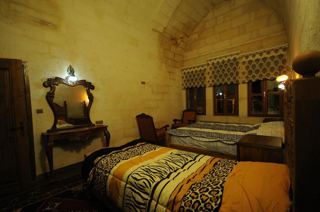 Kardesler Cave Hotel Ürgüp Chambre photo